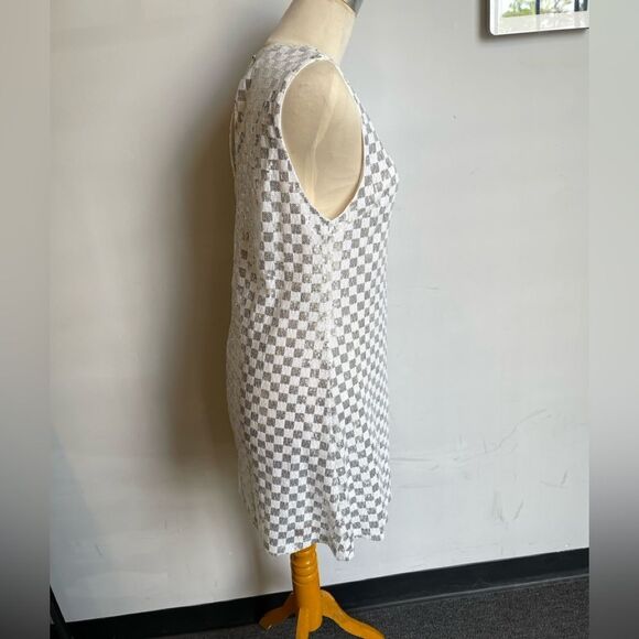 Chic Checkered Sleeveless Dress. Wear this to the Disco or to a Night Out. NWT S - Picture 7 of 10